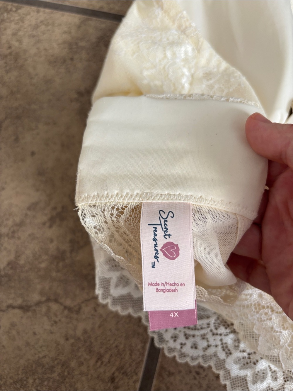 Secret Treasures 4X Lace Bra - Picture 3 of 5